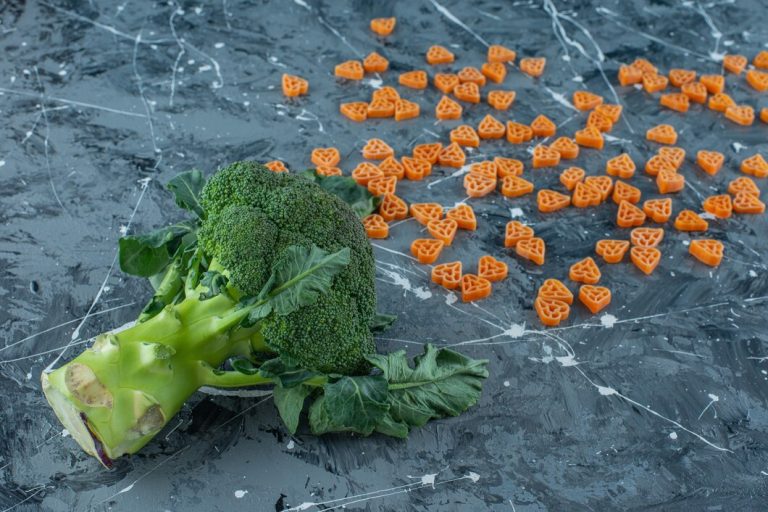 Quantum Computing in nutrigenomics